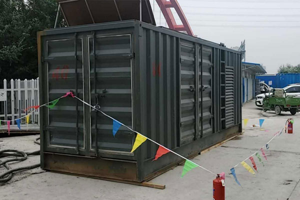 措美发电机租赁空气滤清器多久更换一次?